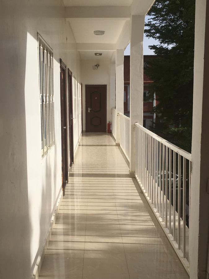 Shanghai Hotel NʼDjamena Εξωτερικό φωτογραφία