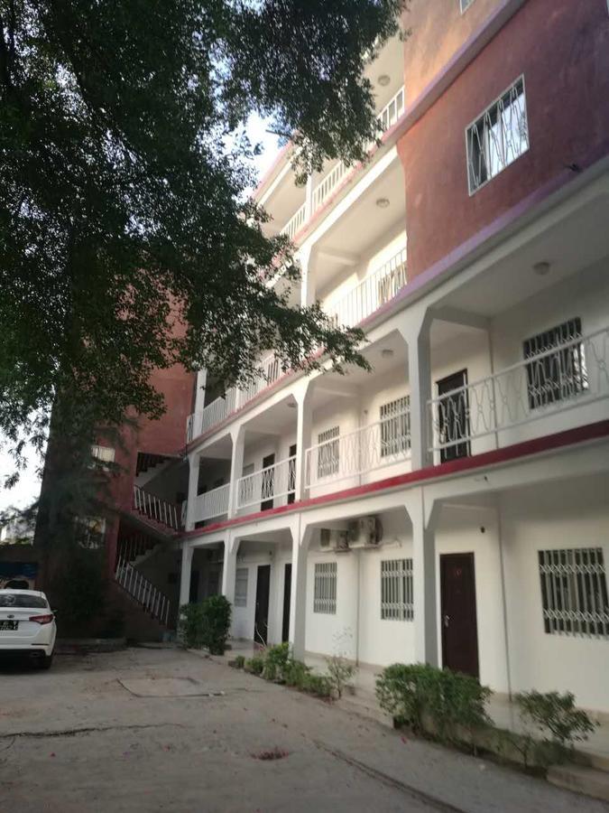 Shanghai Hotel NʼDjamena Εξωτερικό φωτογραφία
